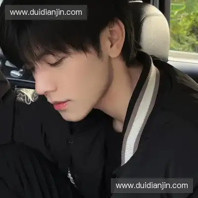 仲灵楚